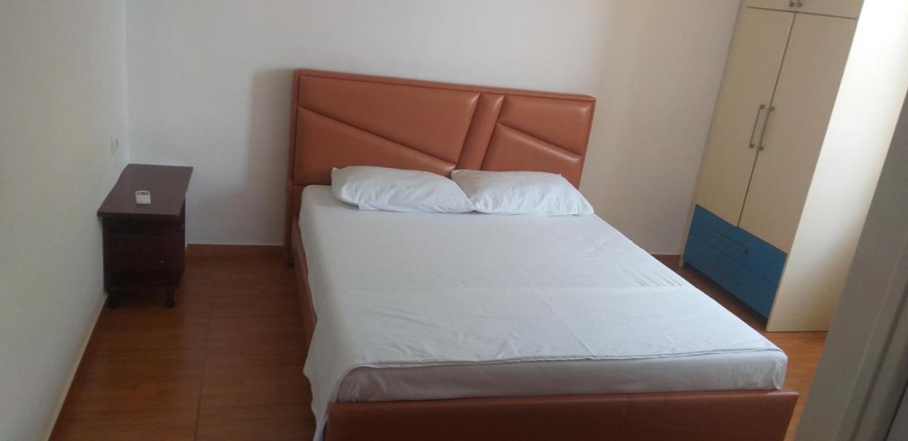 Holidays In Saranda Екстер'єр фото